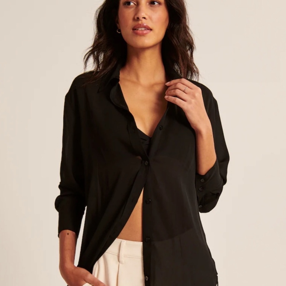 Abercrombie and Fitch A&F Black Sheer Button Down Shirt 🖤🕶